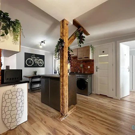 Picasso -10 Minutes To Old Town & Sea Homestay *