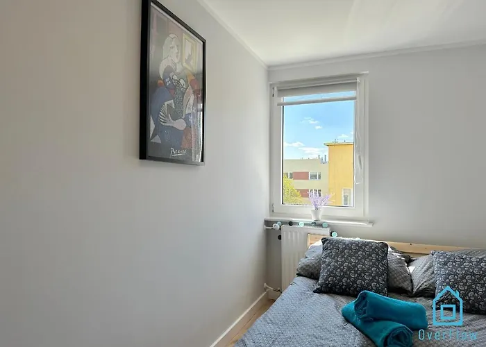 Habitación en casa particular Picasso -10 Minutes To Old Town & Sea *