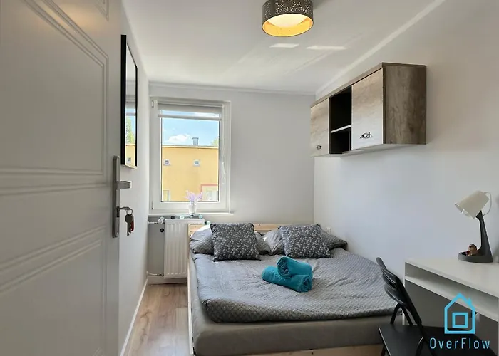 Picasso -10 Minutes To Old Town & Sea Rum i privatbostad