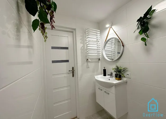 Picasso -10 Minutes To Old Town & Sea Rum i privatbostad Gdańsk