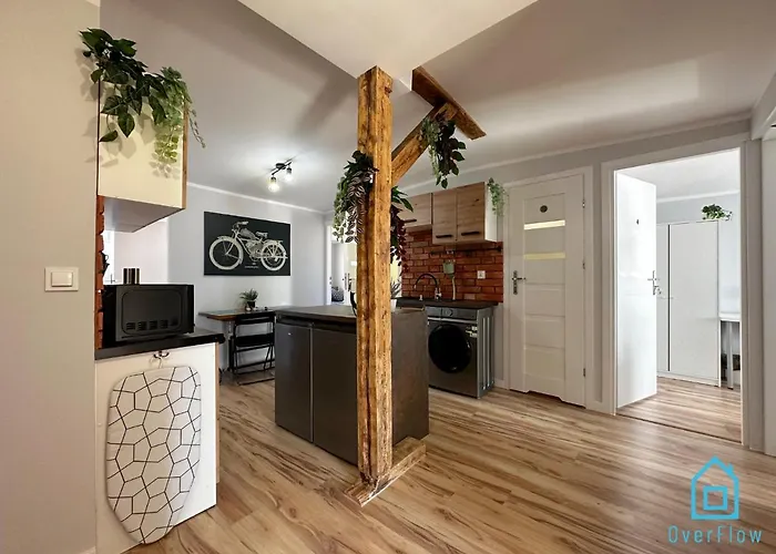 Picasso -10 Minutes To Old Town & Sea Rum i privatbostad *