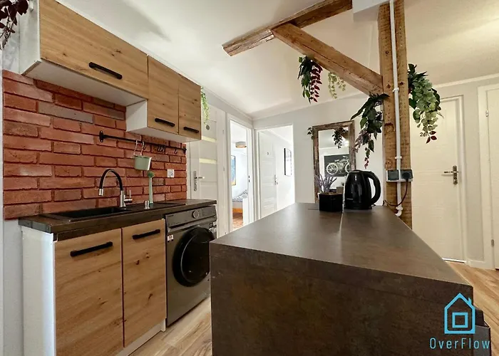 Picasso -10 Minutes To Old Town & Sea 民宿 格但斯克